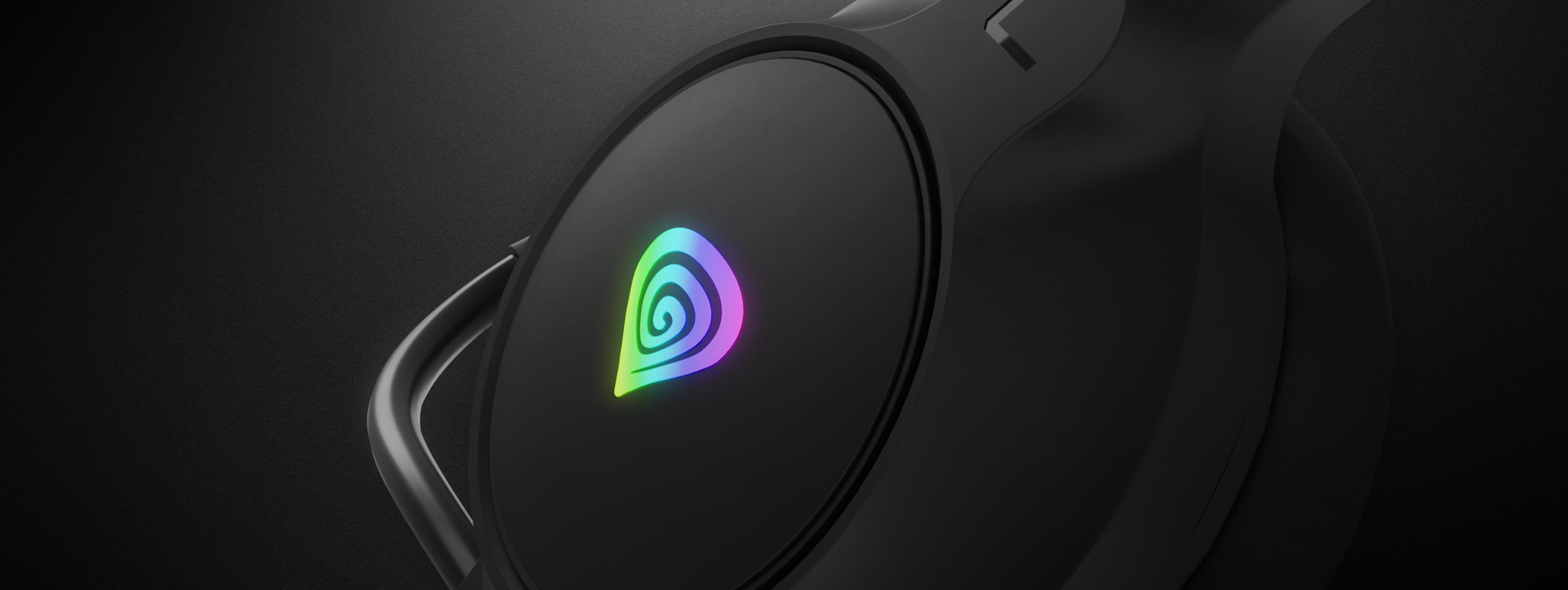 Czarne słuchawki nauszne z logo RGB i funkcją mikrofonu