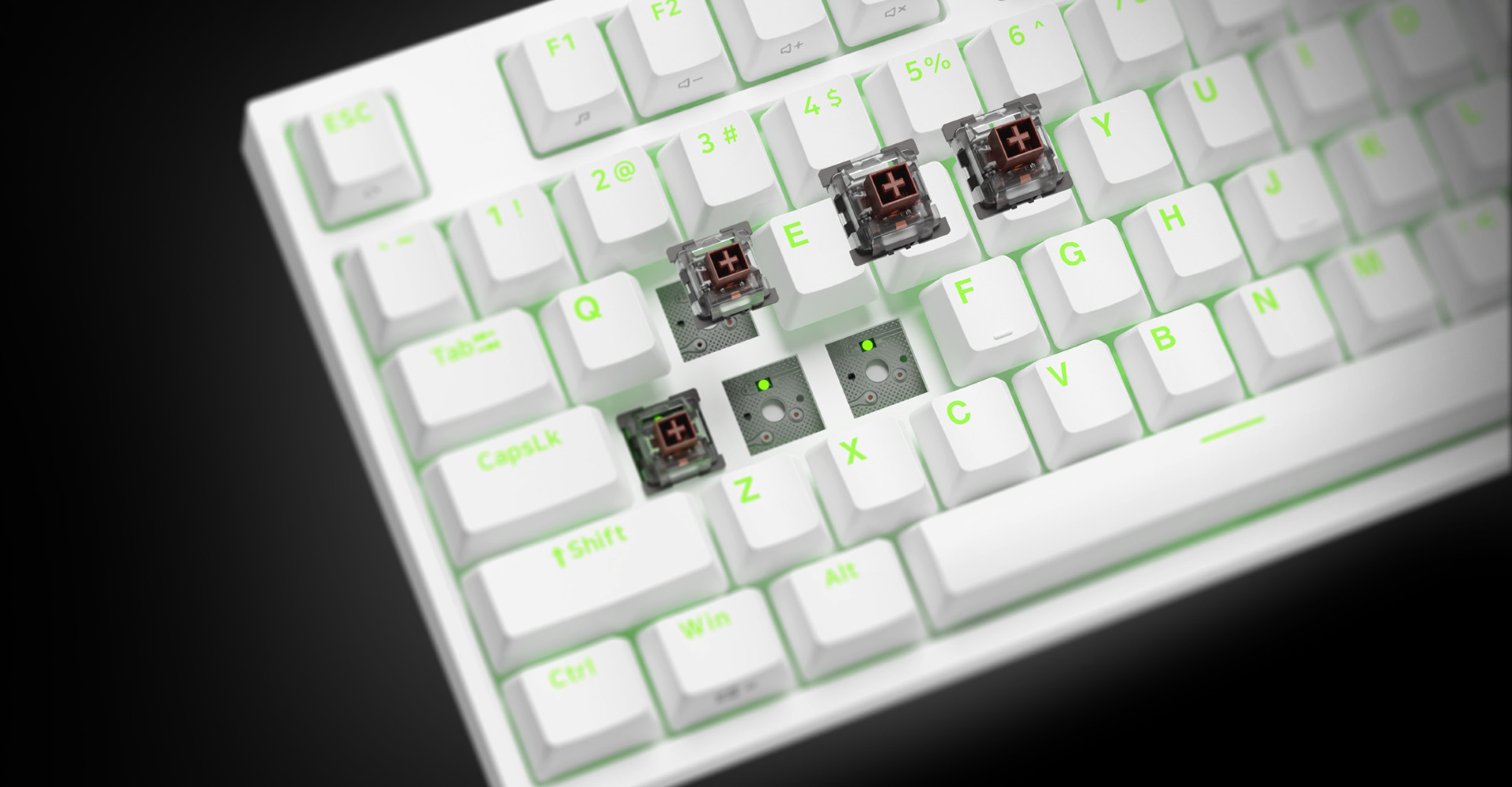 Mechaniczna klawiatura Tenkeyless RGB z białymi klawiszami i zielonym podświetleniem, z przełącznikami Kailh Box Brown
