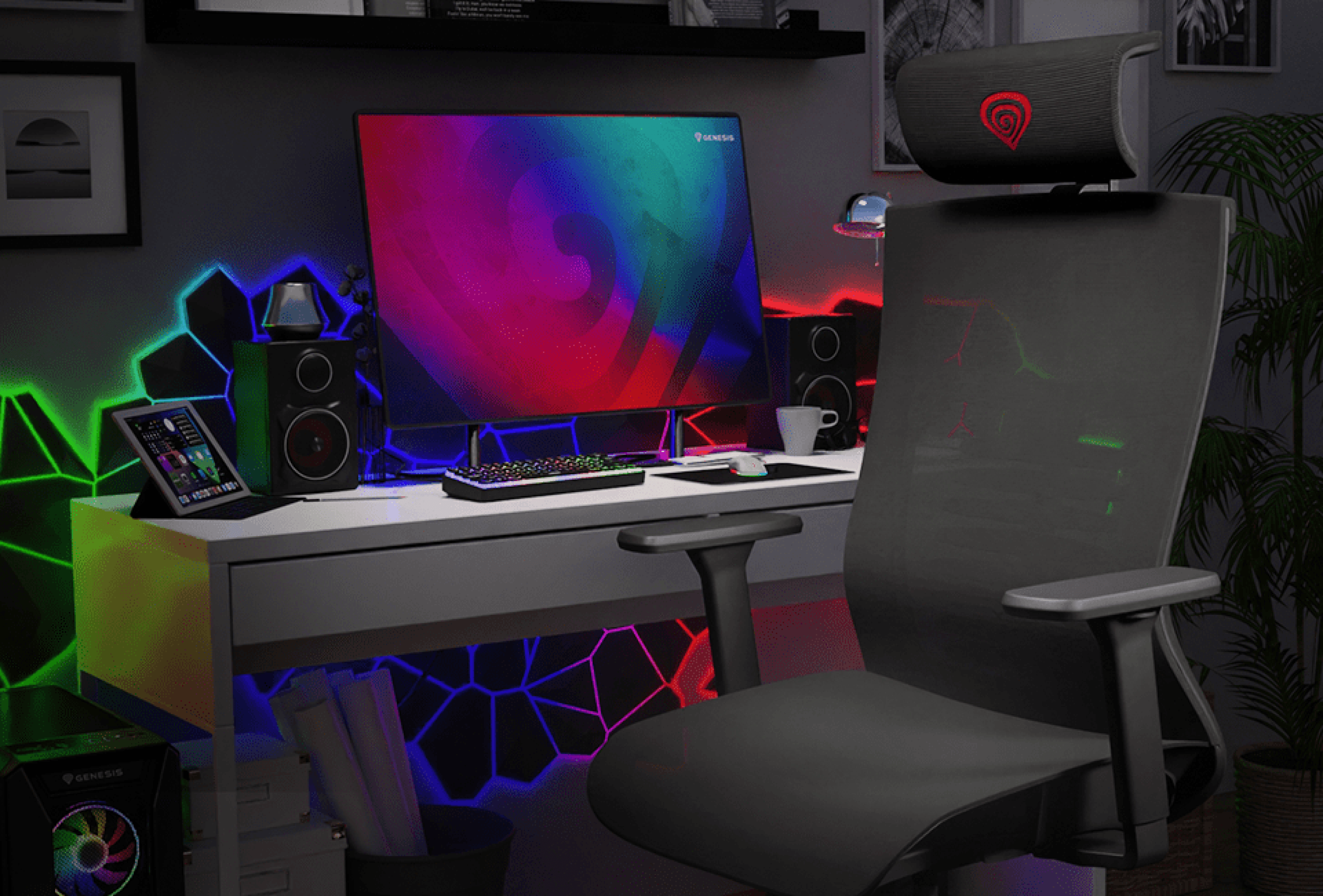 Ergonomiczny czarny fotel gamingowy umieszczony w stylowym miejscu pracy z dużym monitorem, kolorowymi światłami i akcesoriami technicznymi.