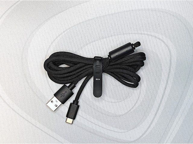 Genesis PRZEWÓD PARACORD USB CZARNY Zircon XIII